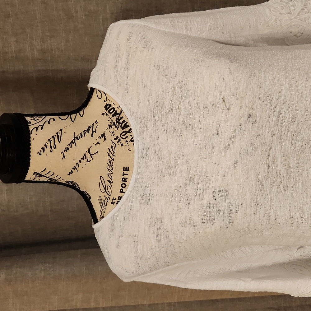 Adrianna Papell blouse - Picture 2 of 6